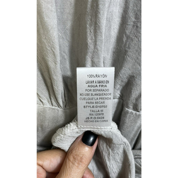 Entro Faux Gray Marble Wrap Dress Short Flutter Sleeve Size Medium New - Picture 12 of 12